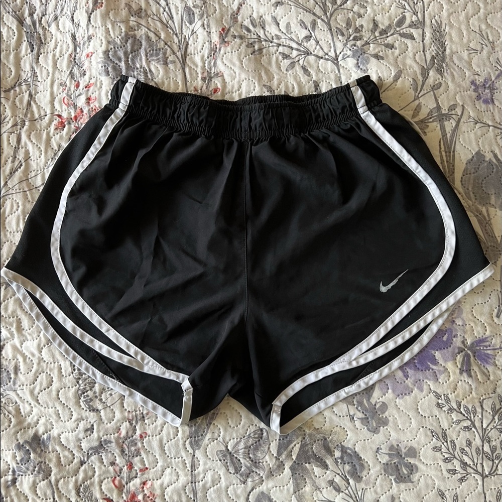 nike tempo shorts